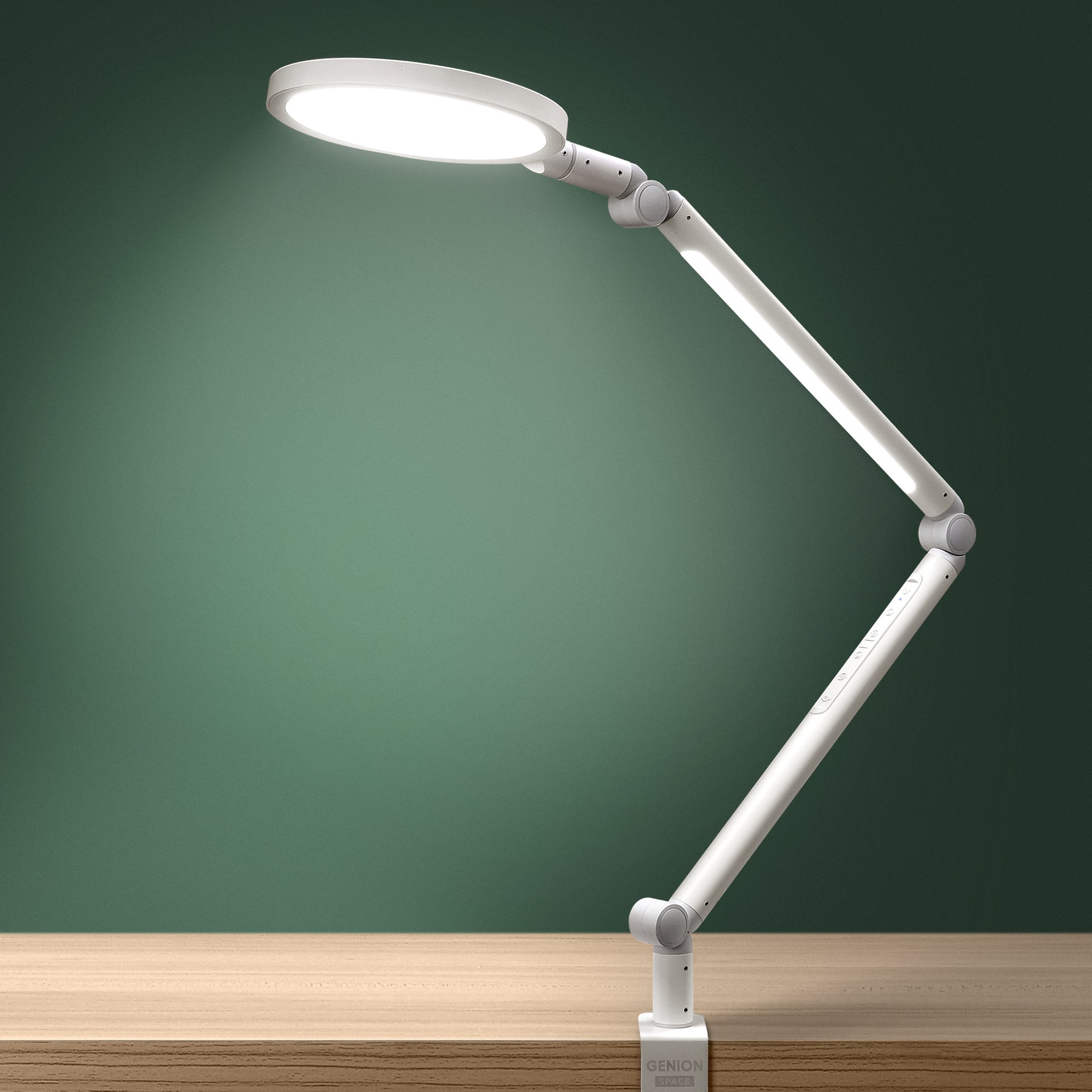 DualGlow Anchor Lamp